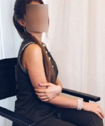 🌆 Мои услуги - это искусство воплотить твои фантазии в реальность. 💫 Я готова подарить тебе незабываемые моменты наслаждения и расслабления. 😌 Высший пилотаж и эксклюзивные программы доступны только для взыскательных господ, которые ищут нечто особенное. 💎 Чувственные массажи, игры с ролевыми костюмами, фетиш-услуги - мы с тобой можем провести вместе незабываемое время.✨ Проверено и одобрено моими постоянными клиентами. 💞 Загляни в мое душевное пространство, ознакомься с отзывами и фото на моей странице. Звони прямо сейчас, я уже жду тебя... 💋 Хрюшечка